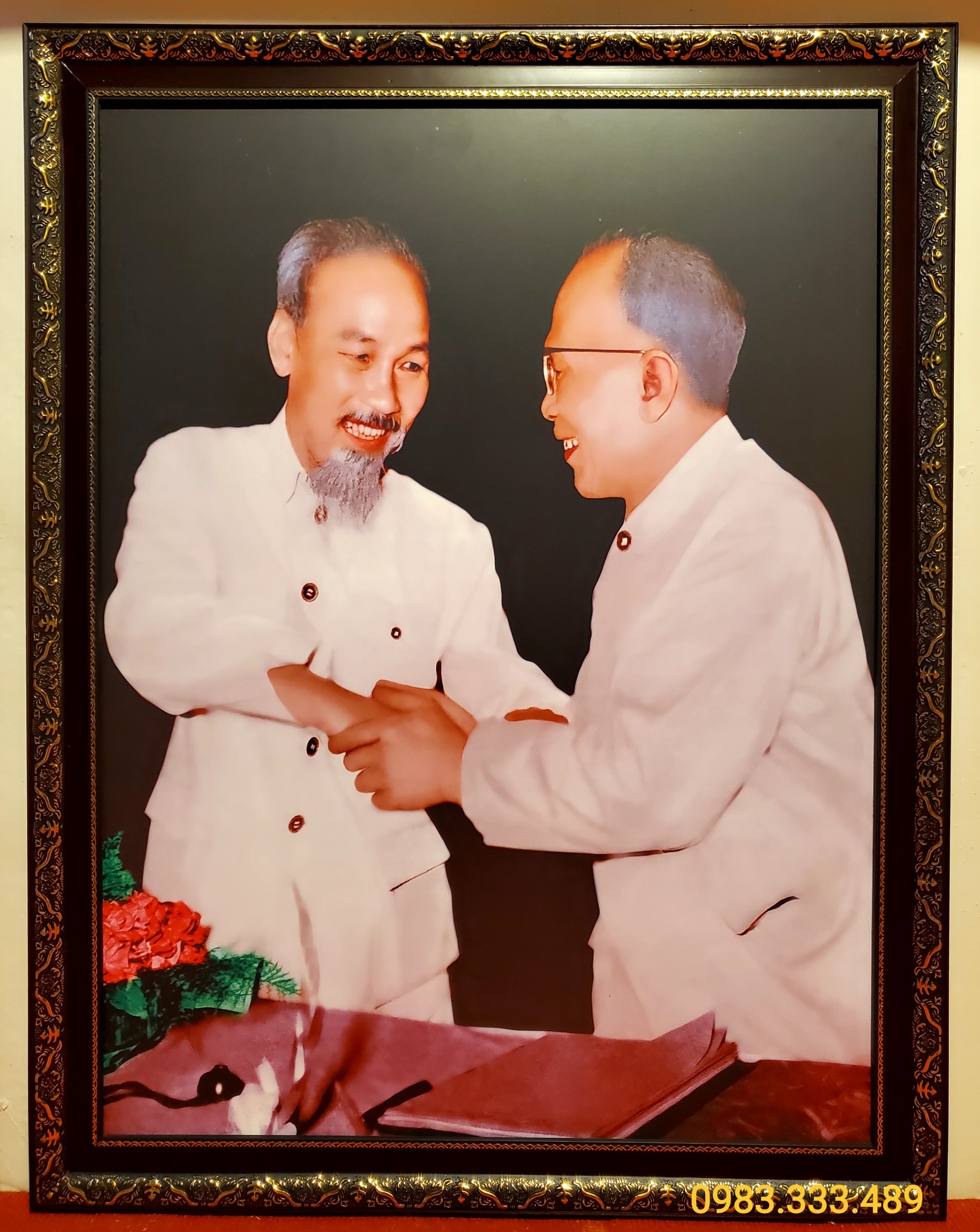 Tranh in dầu, Bác Hồ, Bác Tôn