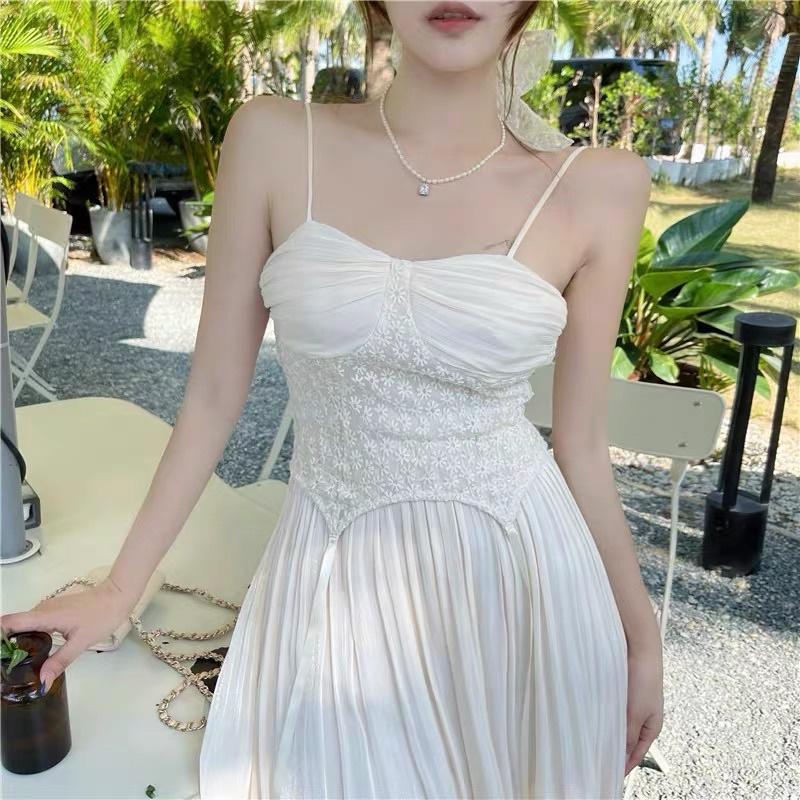 Váy Maxi 2 Dây Màu Trắng