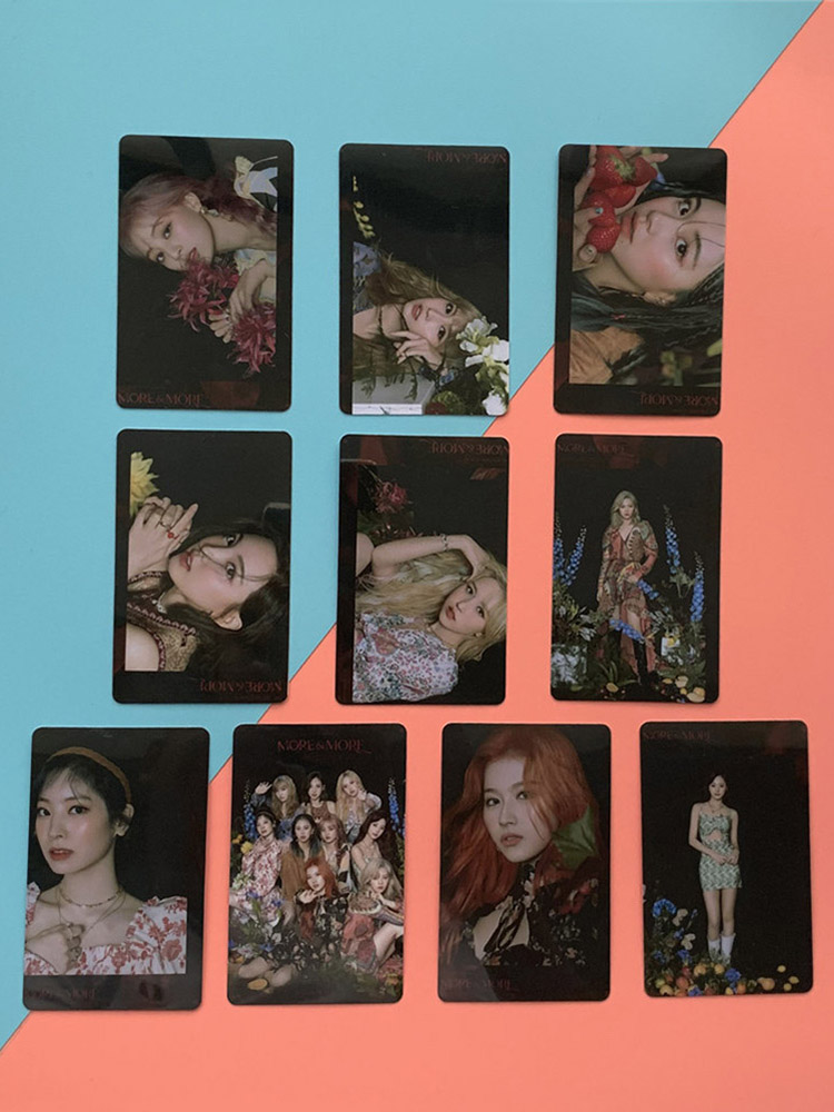 Bộ 10 thẻ ảnh dán Twice