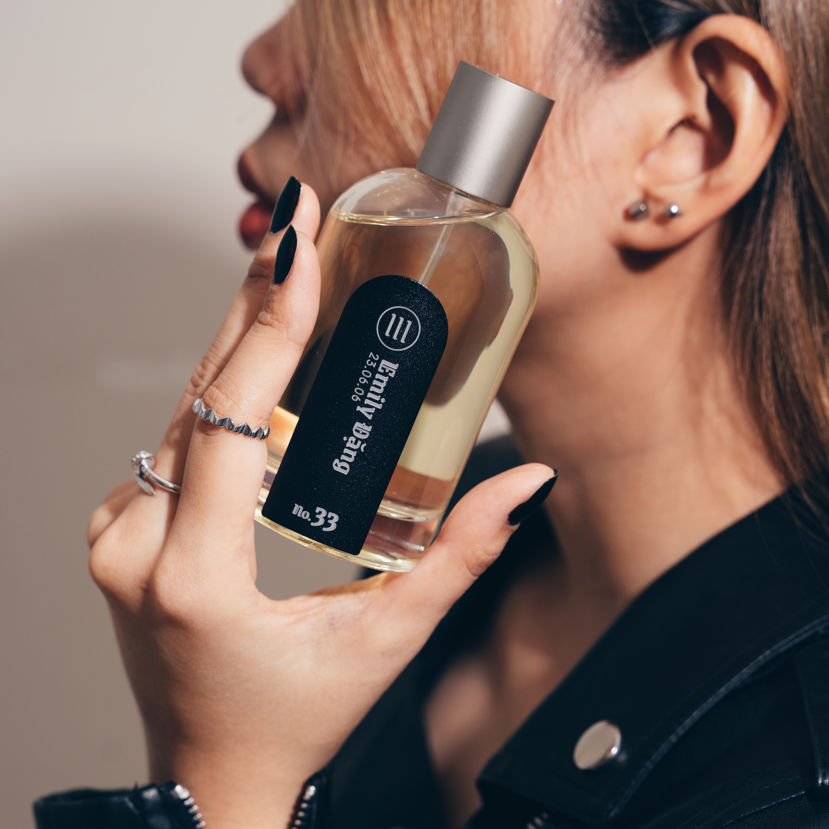 Nước hoa unisex ấn tượng, bản lĩnh, táo bạo No.33 Morra - dạng xịt 2ml