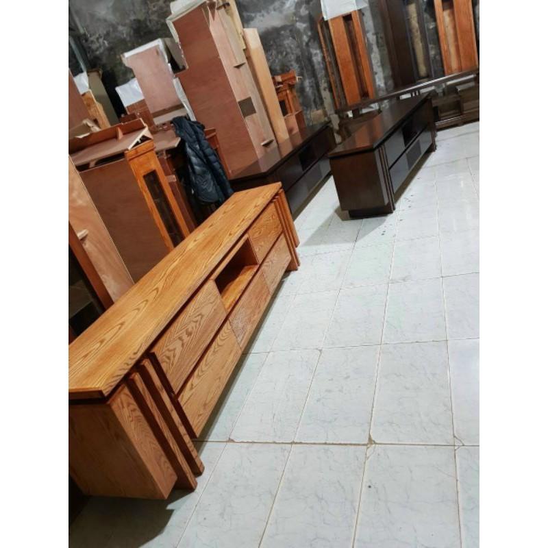 kệ tivi gỗ tự nhiên giá thật