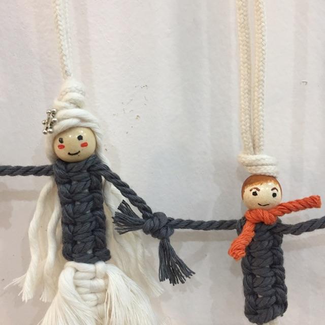Bộ treo tường búp bê xinh xắn chất liệu Macrame