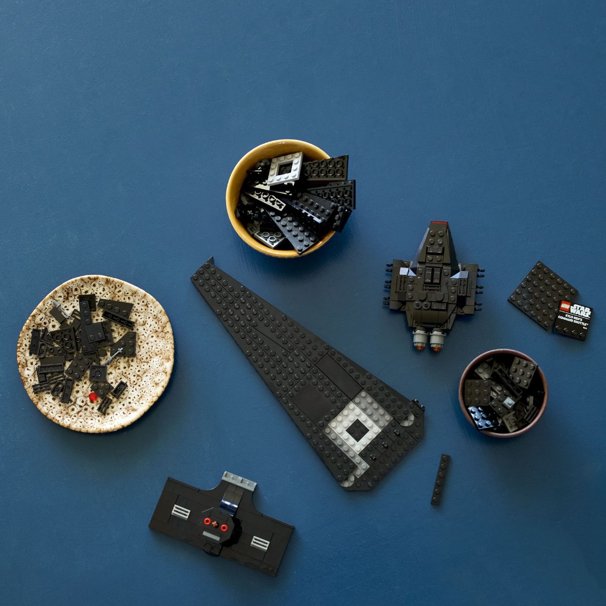 LEGO STAR WARS 75406 Đồ Chơi Lắp Ráp Chiến Hạm Finalizer (386 chi tiết)