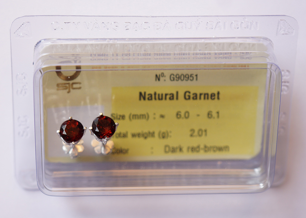 Bông tai đá Garnet Ngọc Hồng Lựu tự nhiên mài giác tròn 6mm kiểm định