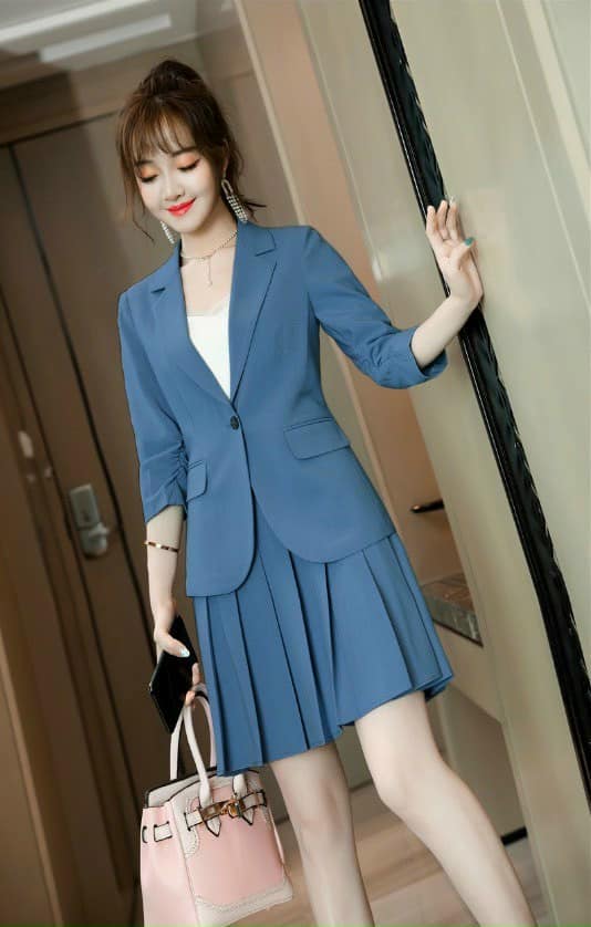 Set vest phối váy thời trang