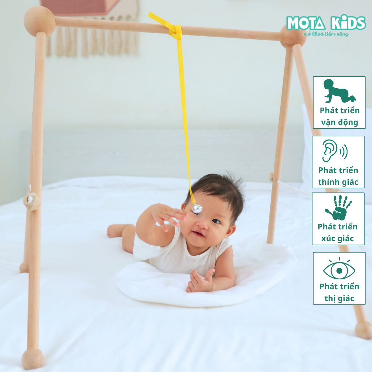 Đồ chơi chuông tập cơ tay cho bé 3-6 tháng Montessori Mota - Hỗ trợ phát triển vận động - Hàng chính hãng