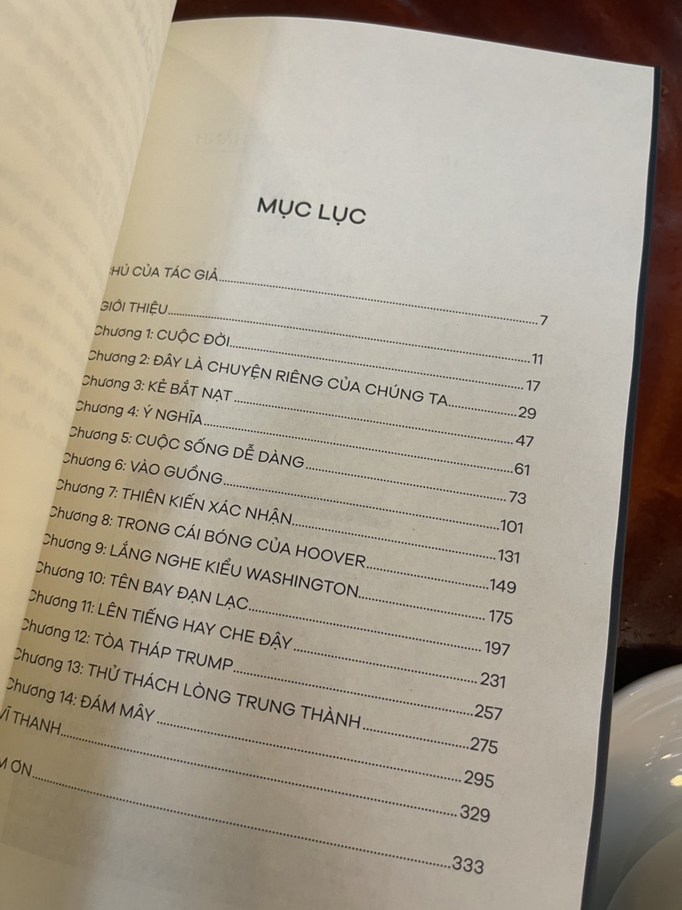 HƠN CẢ LÒNG TRUNG THÀNH - James Comey - Nhã Nam (Tái bản 2022)