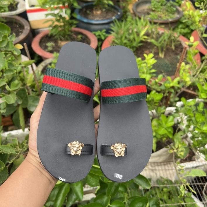 Dép xỏ ngón nữ đế đen quai dù ( sandal đồng nai )