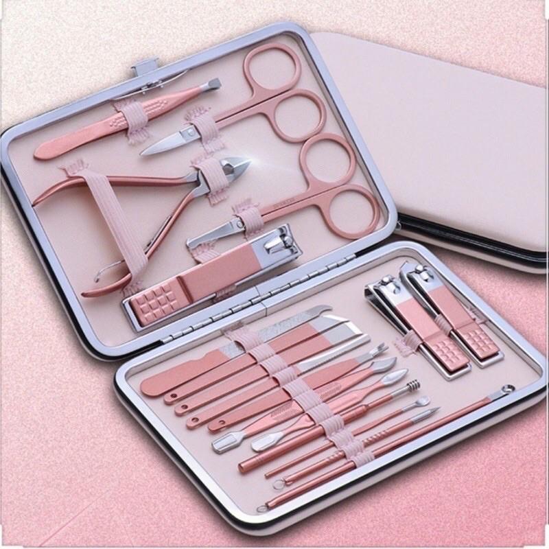 BỘ KIỀM BẤM MÓNG 18 chi tiết cho cả gia đình
