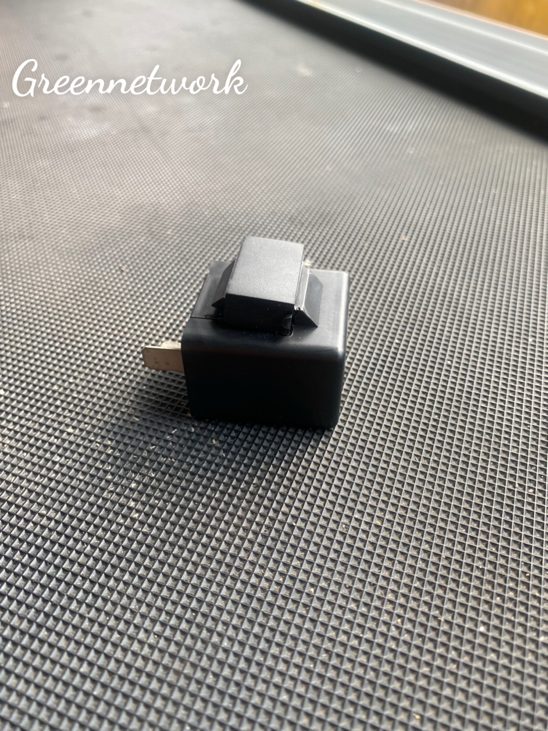 Cục chớp xi nhan điện tử 12v điều chỉnh tốc độ nháy xinhan