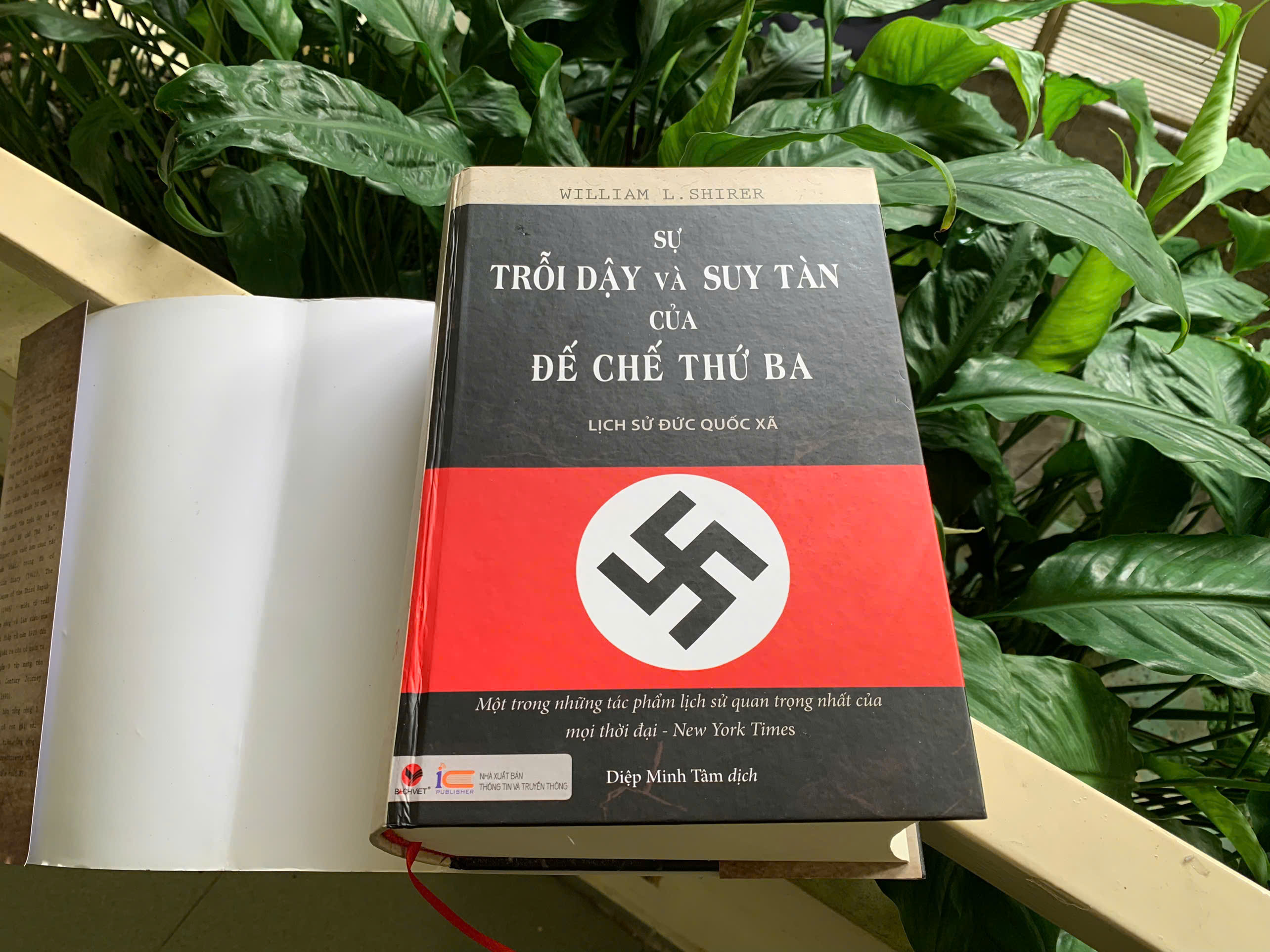 Sách - Sự Trỗi Dậy Và Suy Tàn Của Đế Chế Thứ 3 (Tái Bản 2023)