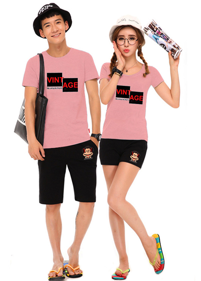 Bộ Áo Thun Đôi Nam Nữ Vitage Màu Hồng Ruốc