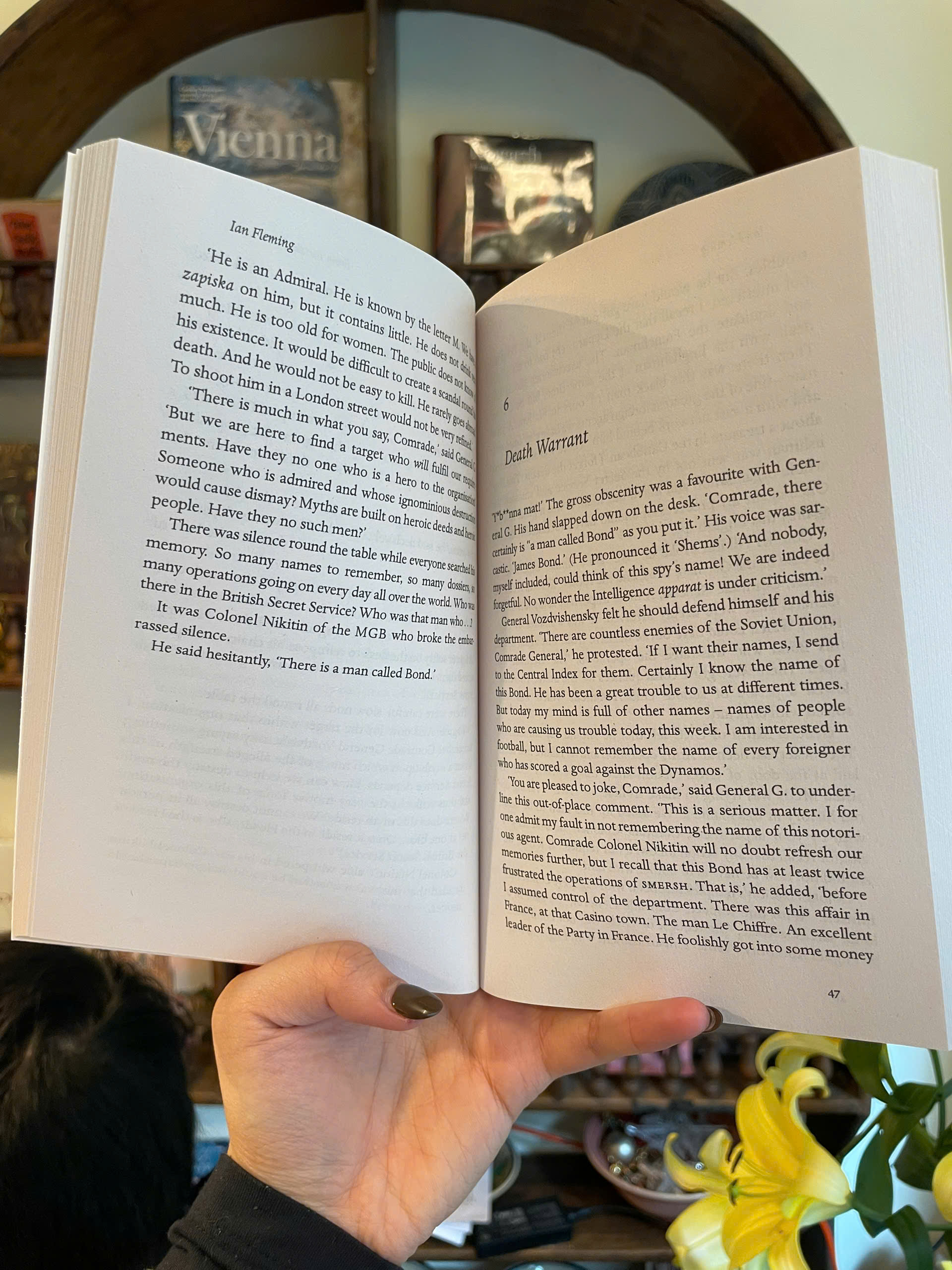 Sách - From Russia with Love by Ian Fleming, James Bond series| Action Thriller/ Ngoại văn Hành động