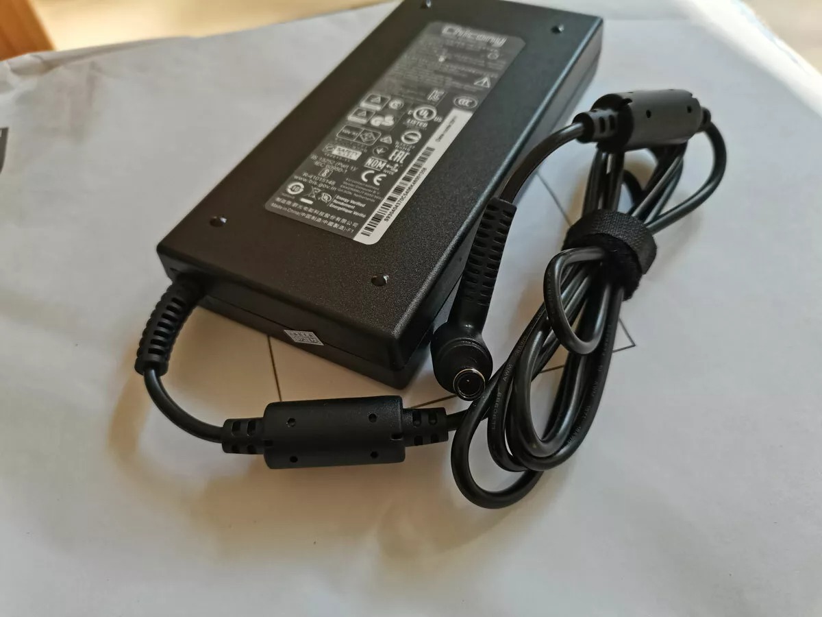 Sạc cho Laptop Gaming MSI GP63-8RD GP63-8RE Leopard 180W hàng nhập khẩu.