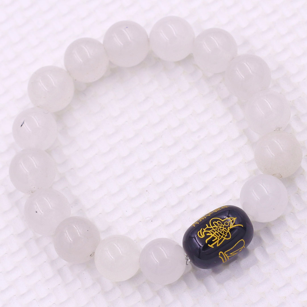 Vòng chuỗi đeo tay đá thạch anh trắng 10 ly charm giải thái tuế phù, vòng chuỗi phong thủy, giải năm hạn thái tuế