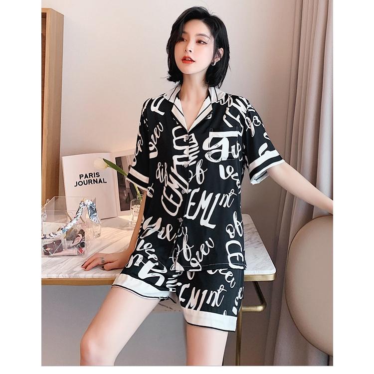 Pijama Nữ - Bộ Cộc Mặc Nhà Mặc Ngủ Vải Lụa Cao Cấp In Họa Tiết Chữ CCLP12