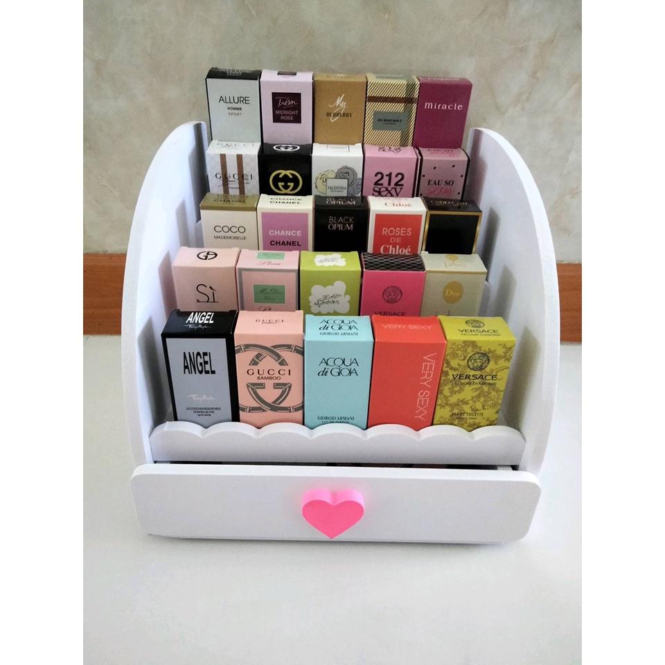 Khay để sơn nail, mỹ phẩm,trưng dầu thơm - Tiện dụng - gọn gàng.