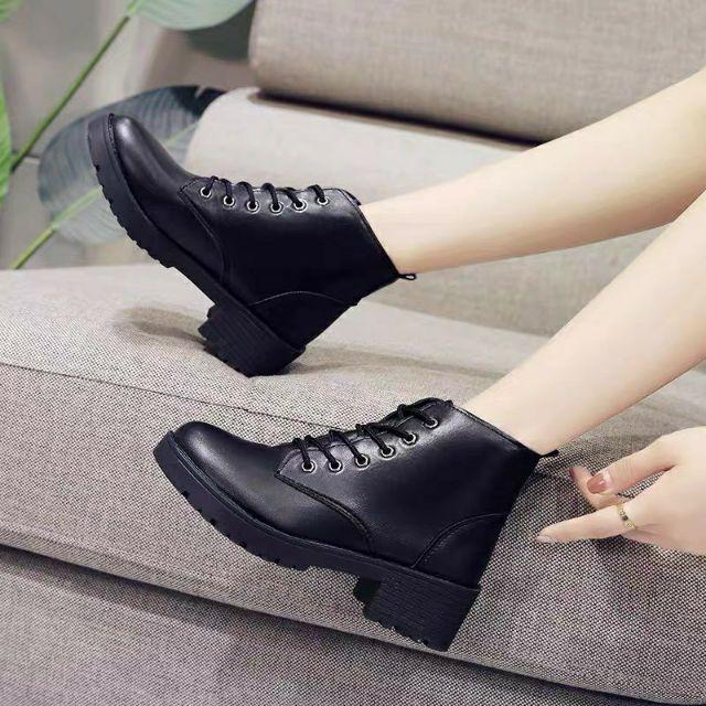 () Boots phong cách bộ đội siêu hót