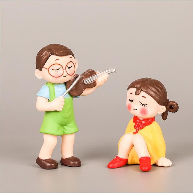 Combo mô hình tiểu cảnh "Các bạn nhỏ biểu diễn văn nghệ" dùng trang trí bánh, terrarium, móc khóa, DIY