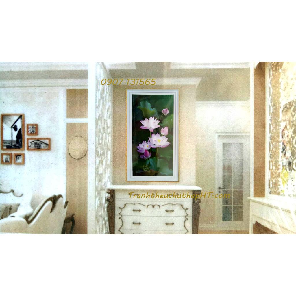 Tranh đính đá Hoa sen khoe sắc LV246