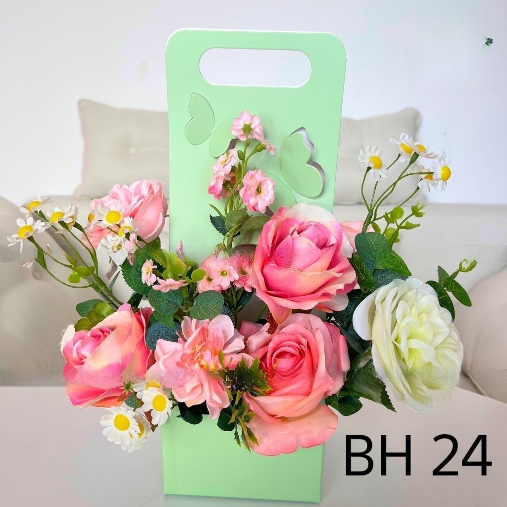 Giỏ hoa lụa, túi hoa lụa quà tặng hoa lụa - tăng thầy cô giáo 20/11 - Cây giả Decor trang trí nhà cửa