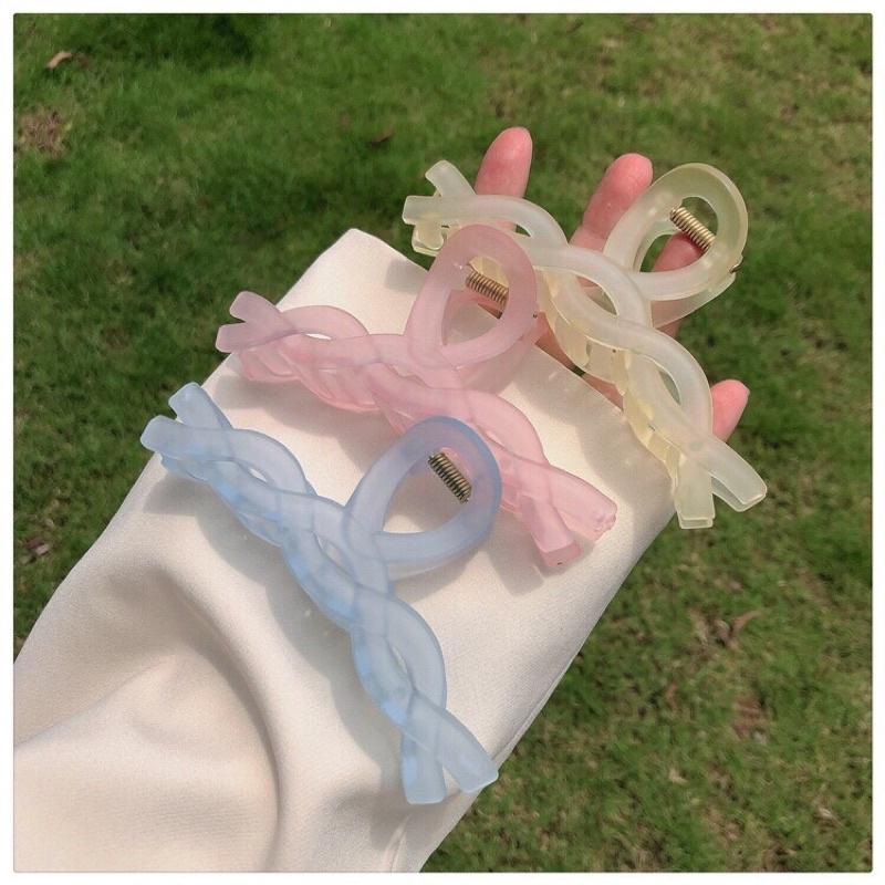 Kẹp càng cua dạng xoắn pastel