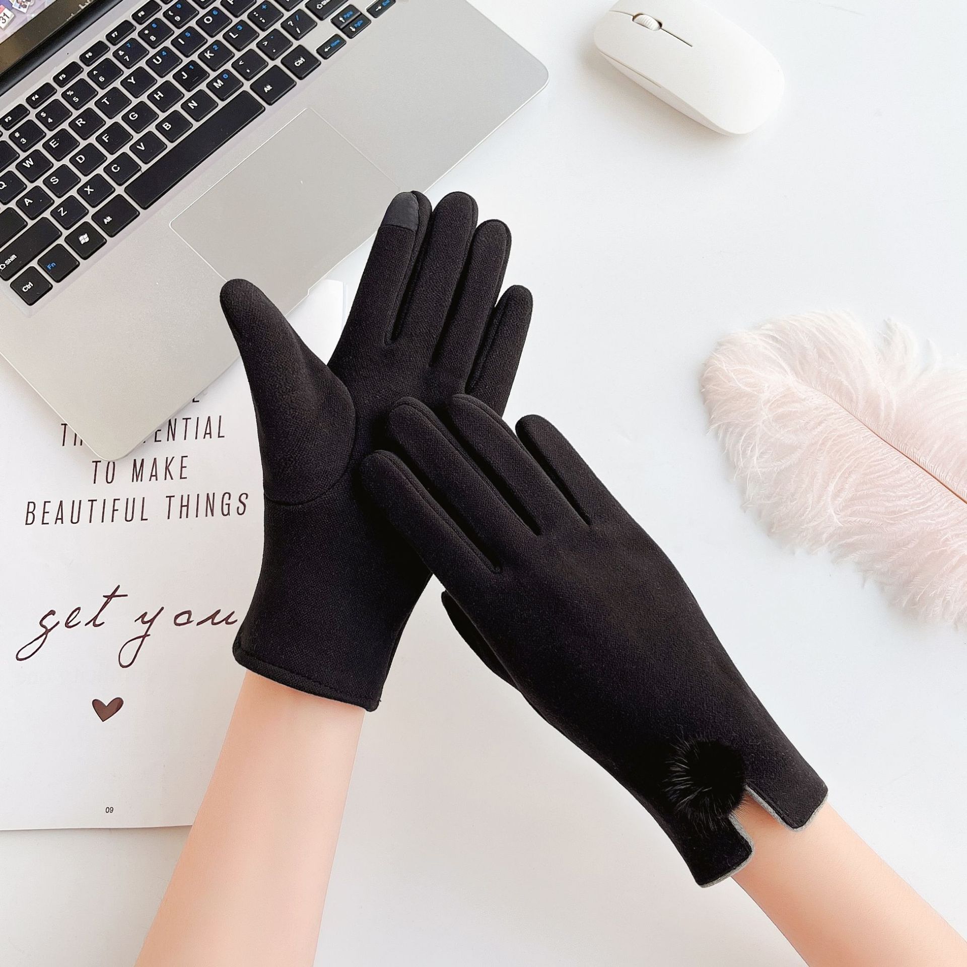 Găng Tay Chống Nắng - Giữ Ấm Thỏ Nhung Bigbull Gloves Dành Cho Phái Đẹp, Phụ Nữ Sang Trọng, Lái Xe Dạo Phố - Có thể Sử Dụng Cảm Ứng Điện Thoại