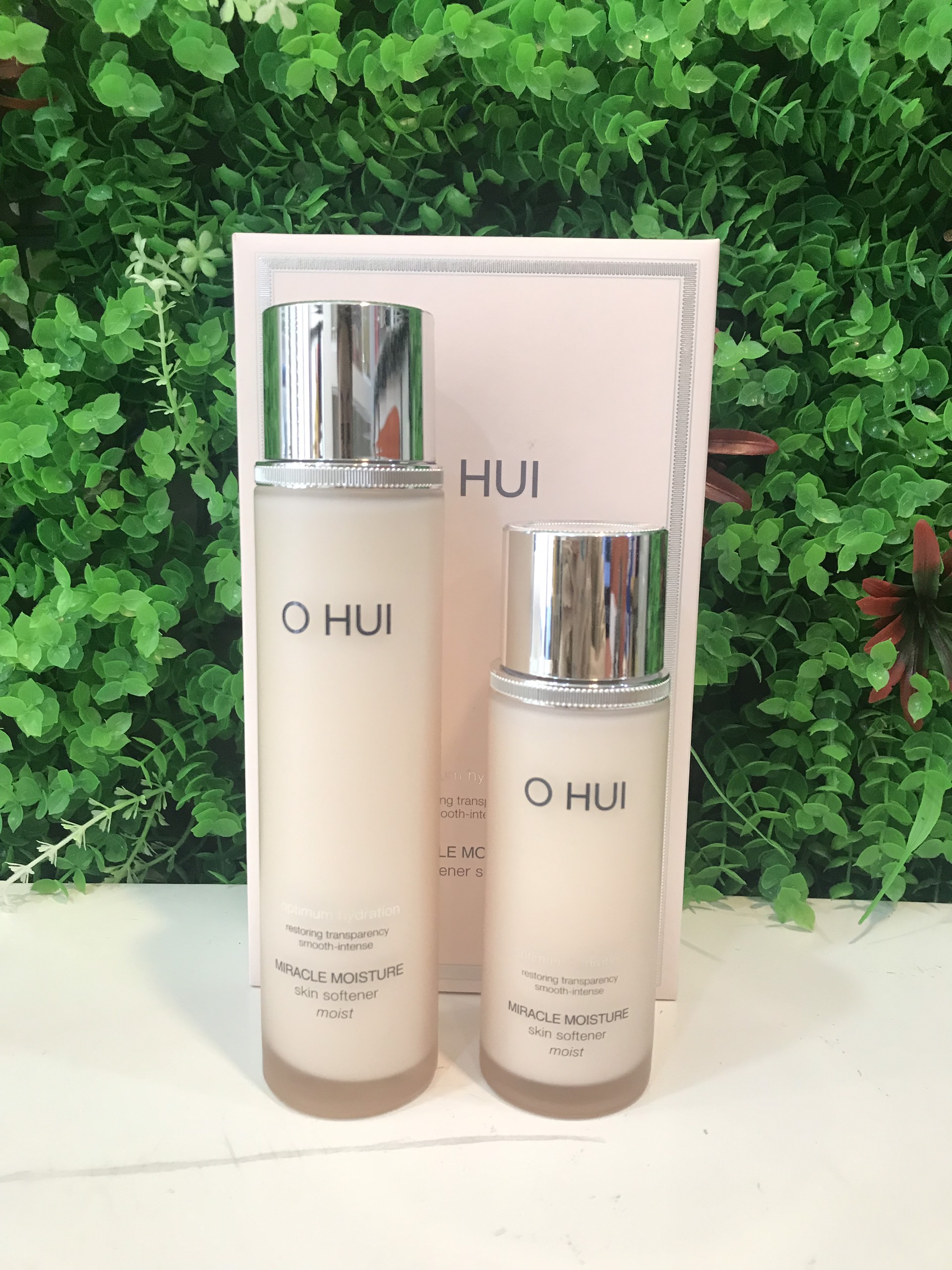 Bộ nước cân bằng OHUI Miracle Moisture Skin Softener Special Set