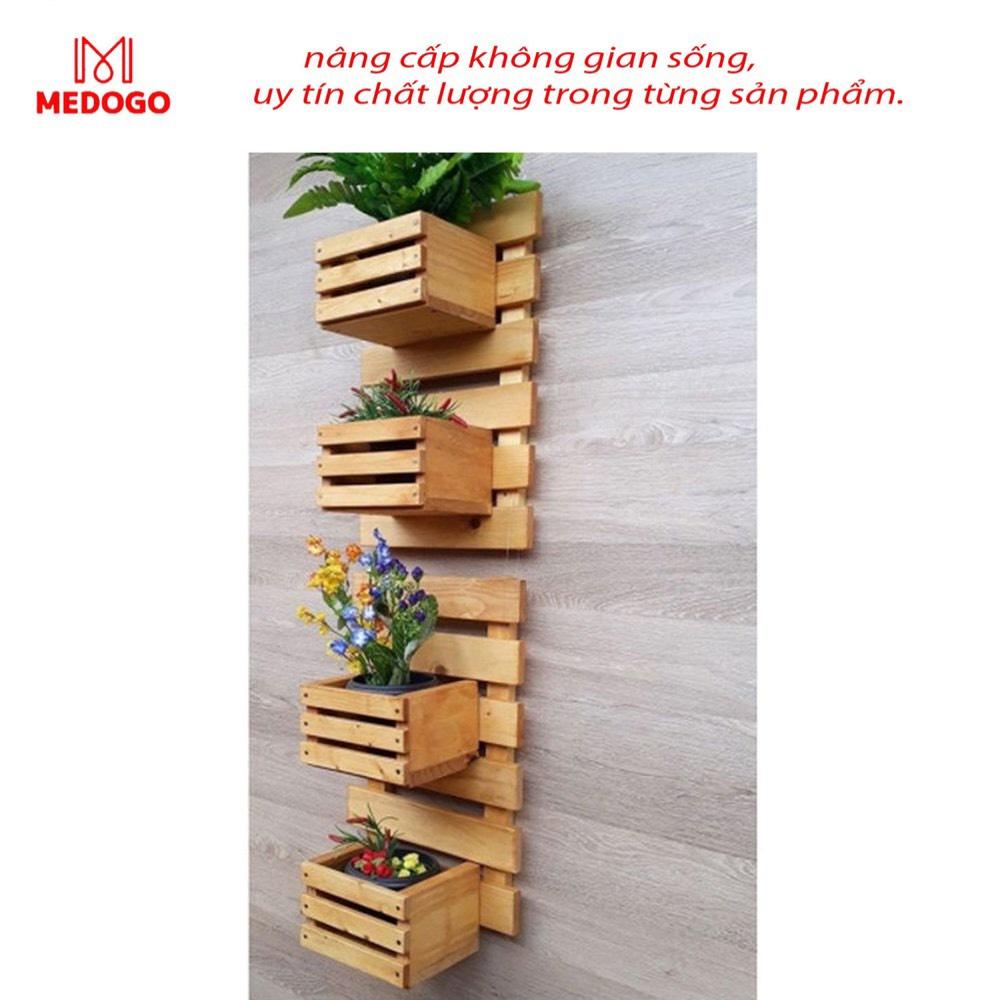 Kệ gỗ ban công có hộp pallet trồng cây cảnh trang trí nội thất sân vườn đẹp