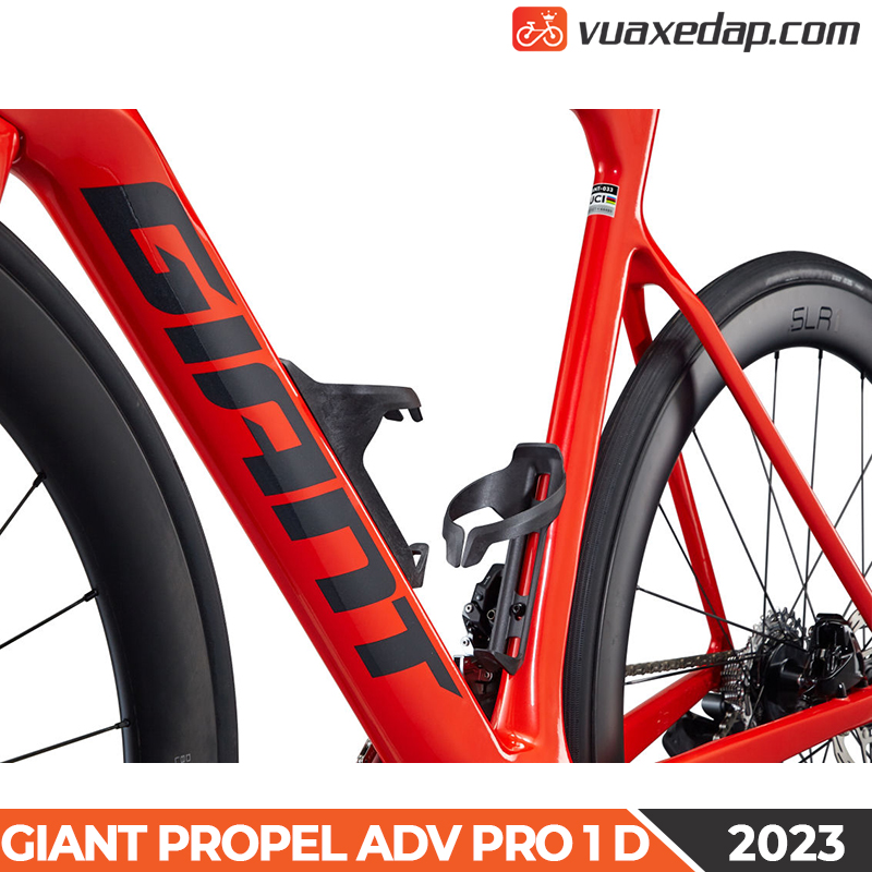 Xe đạp đua GIANT PROPEL ADV PRO 1 D (2023)