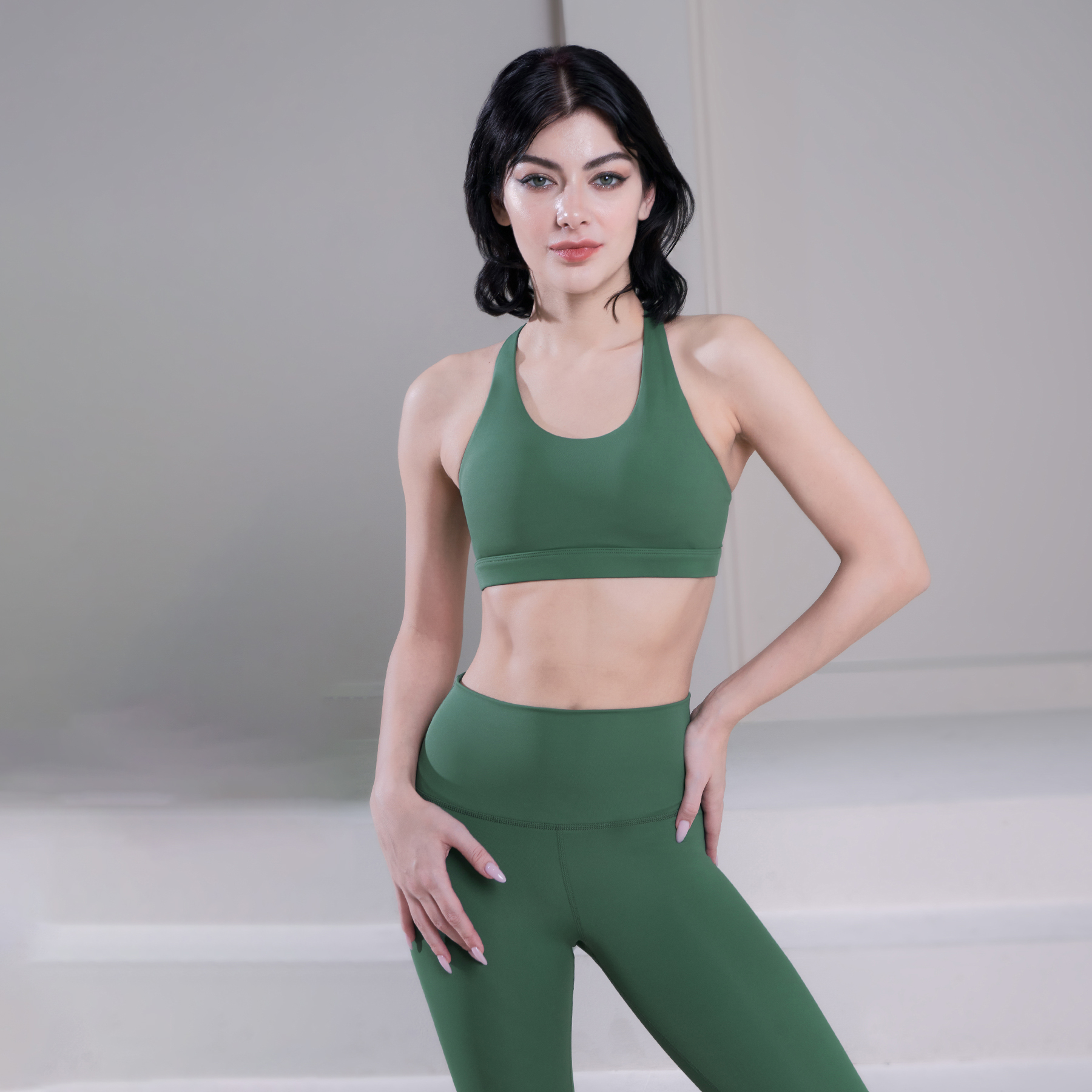 Set Đồ Tập Yoga Gym Hibi Sports H148 Áo Bra 4 Dây Thun Ngang, Kèm Mút Ngực