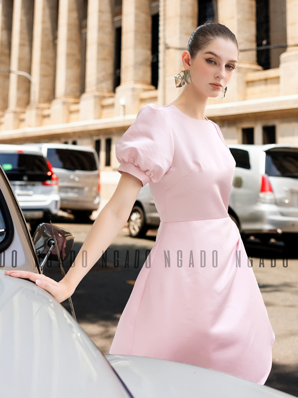 Đầm hồng cổ tròn NGADO , đầm nữ , Đầm tay phồng , Đầm dự tiệc sang chảnh