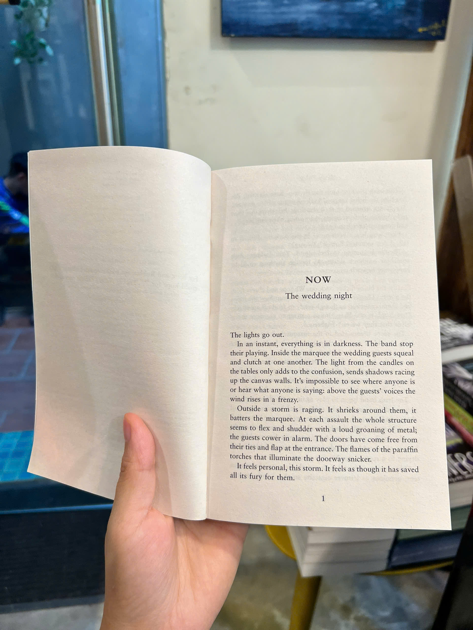 Sách - The Guest List by Lucy Foley | Mystery Thriller / Trinh thám Tiếng Anh / Ngoại văn Nhập khẩu