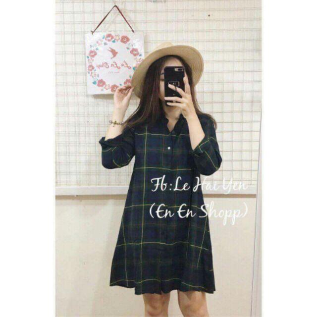 Váy sơ mi kẻ. Phom rộng