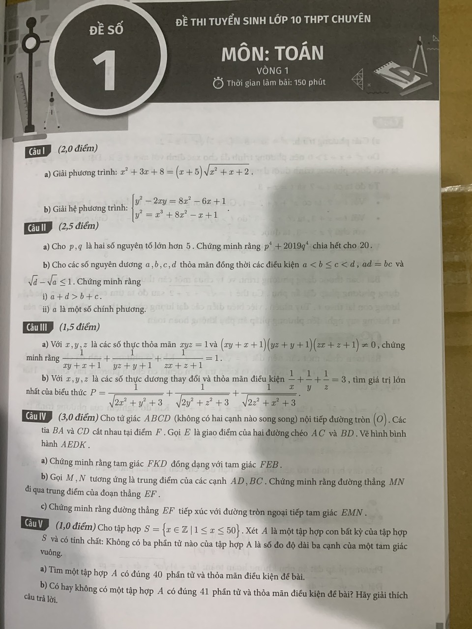 Giải Thích Bộ Đề Thi Vào 10 Chuyên - Khối Chuyên Toán