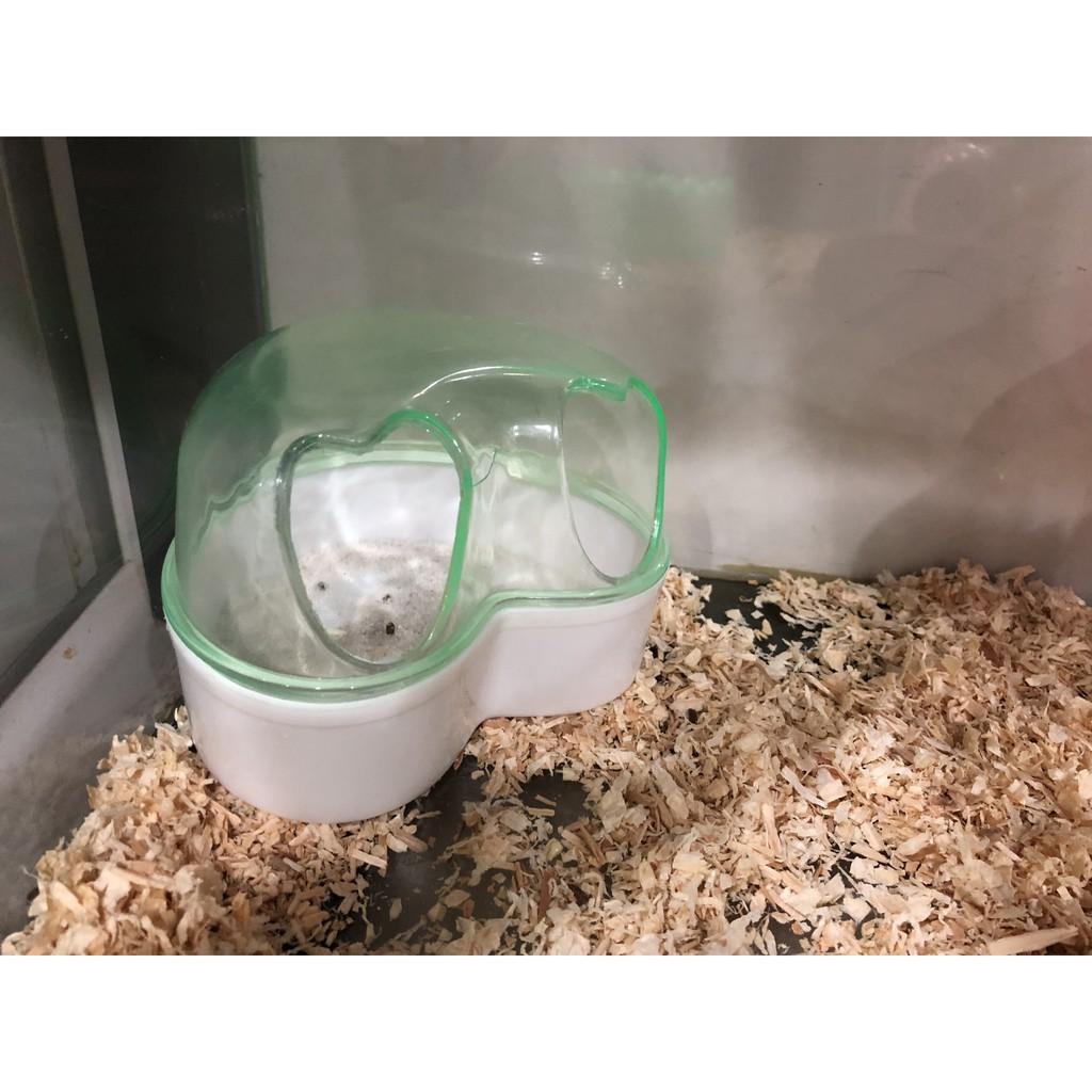 Cát tắm dành cho Hamster giúp pet luôn sạch sẽ thơm tho mà không cần dùng tới nước