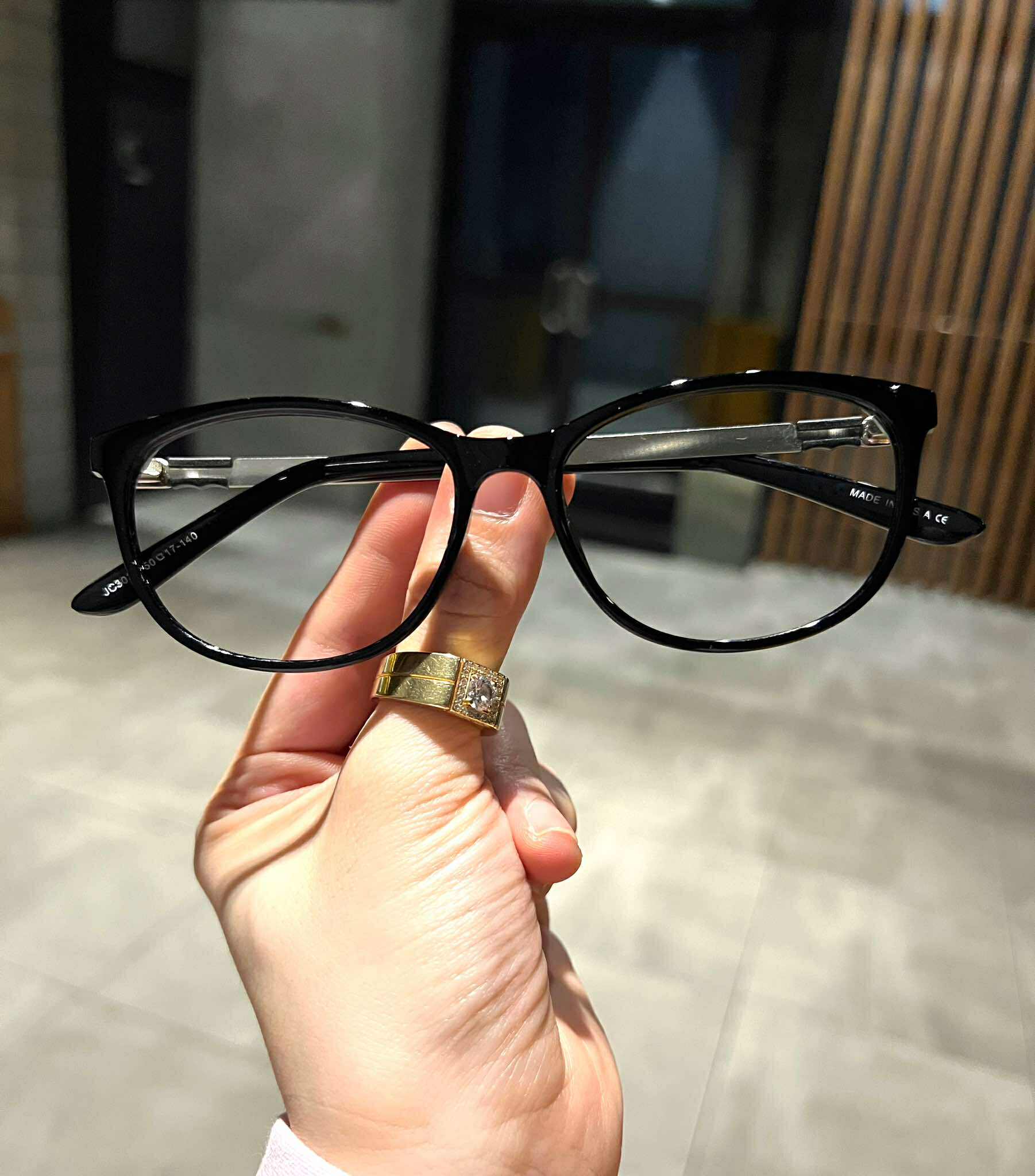 Kính thời trang nam nữ dáng bầu gọng kim loại nhẹ