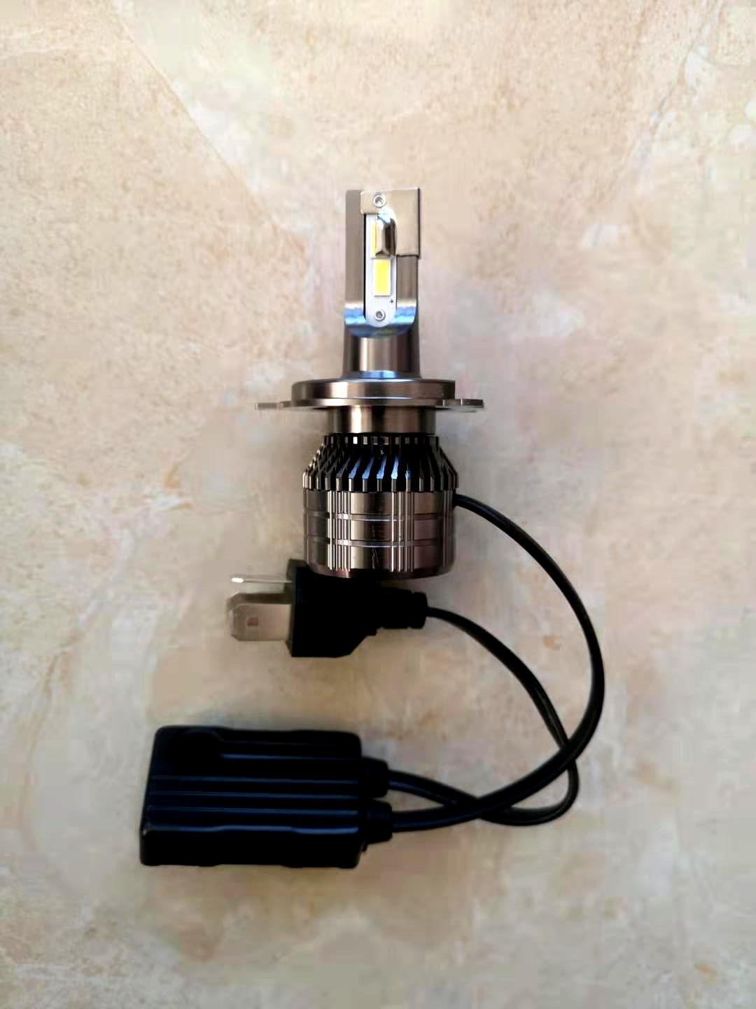 Phong cách mới nhất Đèn pha LED siêu sáng H1 H3 H4 H7 9005/9006 12V 24V Đèn LED xe hơi tuổi thọ cao