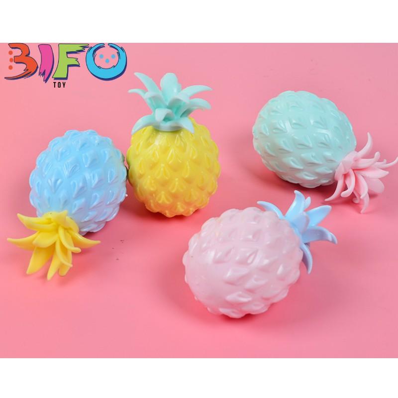 Đồ chơi mềm dẻo Squishy hình quả dứa ngộ nghĩnh đáng yêu cho bé