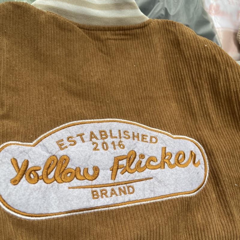 Áo Bomber Nhung Gân 2 Lớp - Lót Dù Bên Trong Form rộng Unisex Nam Nữ Couple, Áo Khoác Bomber Bóng Chày Nhung Gân logo thêu YELLOW FLICKER Form Rộng 2 Lớp Unisex Nam Nữ Phong Cách Hàn Quốc Ulzzang