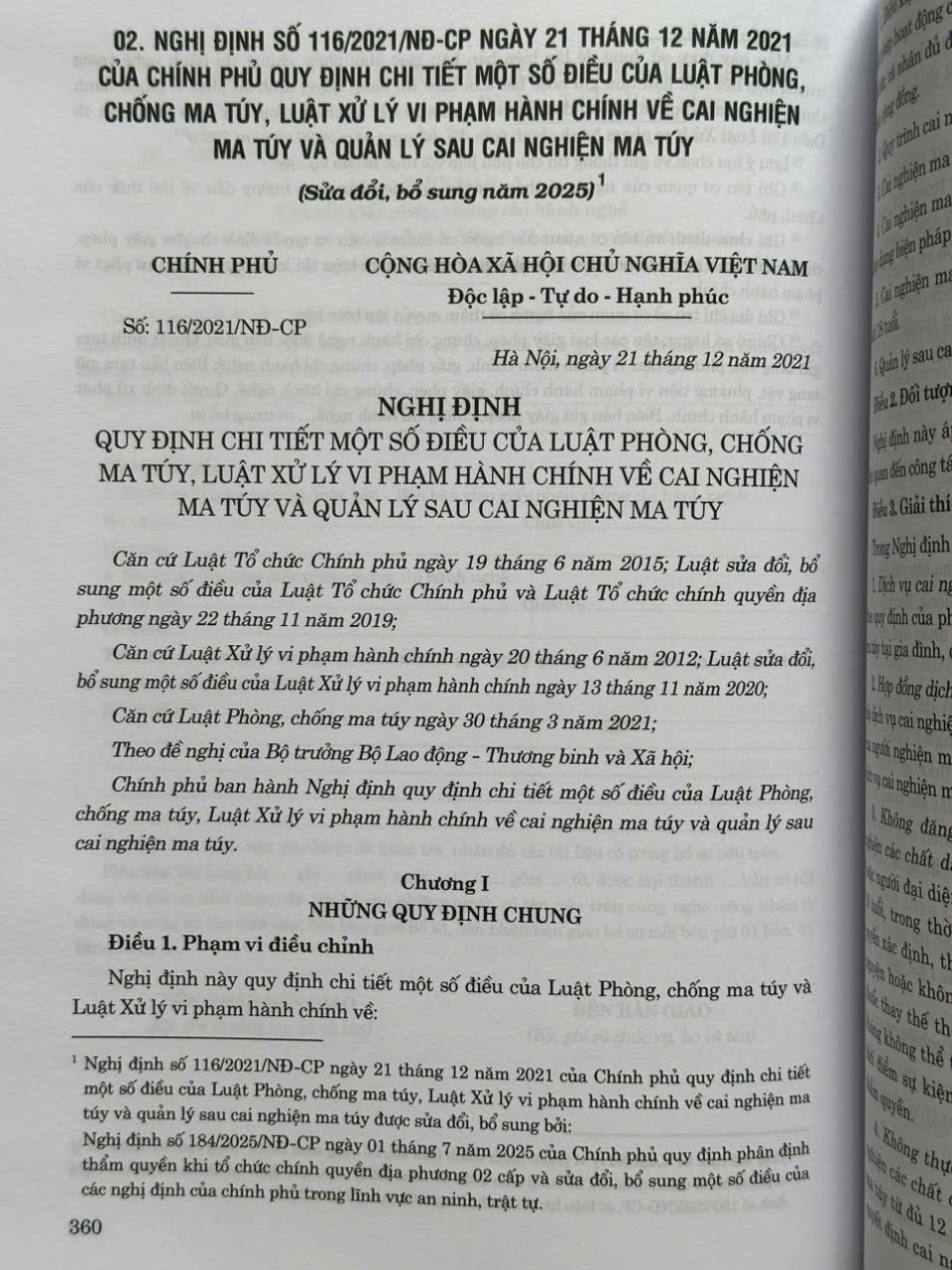 Sách Luật Xử Lý Vi Phạm Hành Chính sđ, bs năm 2025 và Các Văn Bản Hướng Dẫn Thi Hành - V2653TA