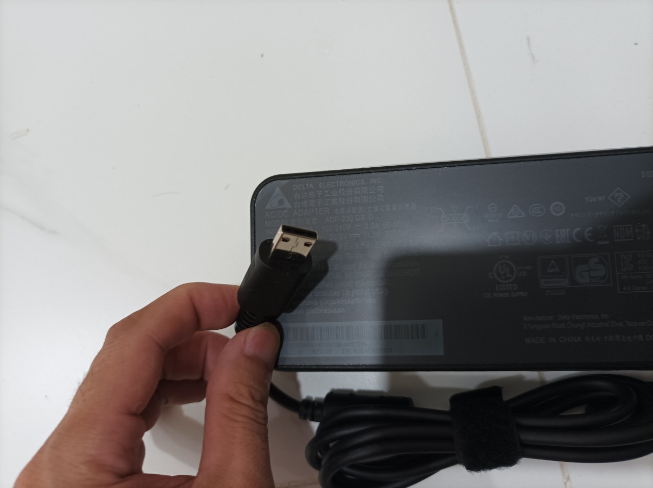 Sạc dành cho Laptop MSI GE66 GE76 Raider 230W 20V 11.5A Chicony AC Adapter Connecter Size USB 3-prong