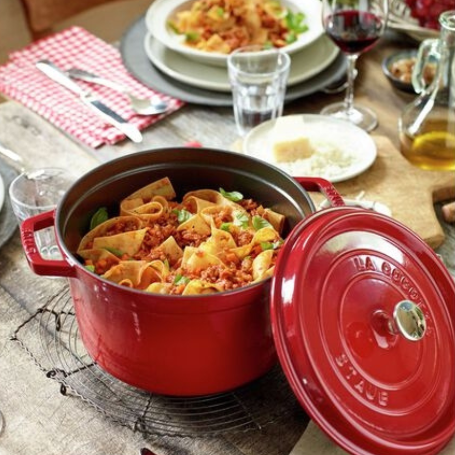 Nồi Gang STAUB Tròn Cao Màu Đỏ Cherry - 24cm (4.75L)