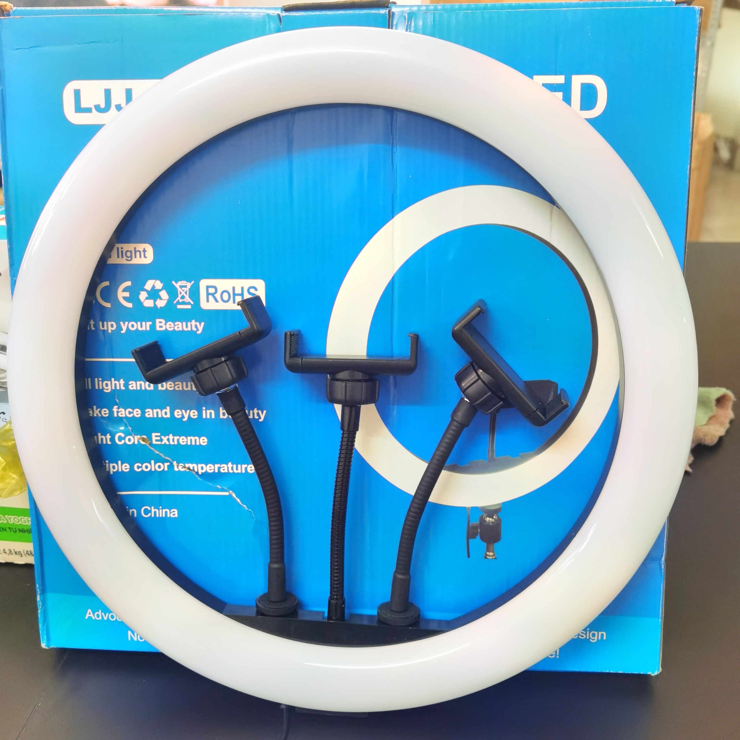 Đèn livestream 36cm nguồn USB, 3 kẹp điện thoại kèm chân đèn 2 mét  livestream , makeup chụp hình sản phẩm
