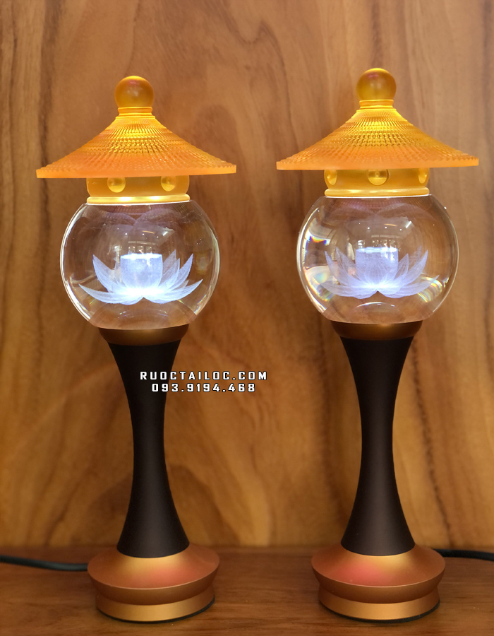 Đèn thờ cúng pha lê nắp lưu ly đổi màu 7 chế độ cao 22-24cm