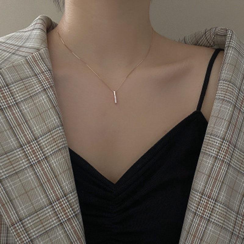 Dây chuyền nữ ATJ9905 , hình dọc đính đá phong cách năng động - ANTA Jewelry