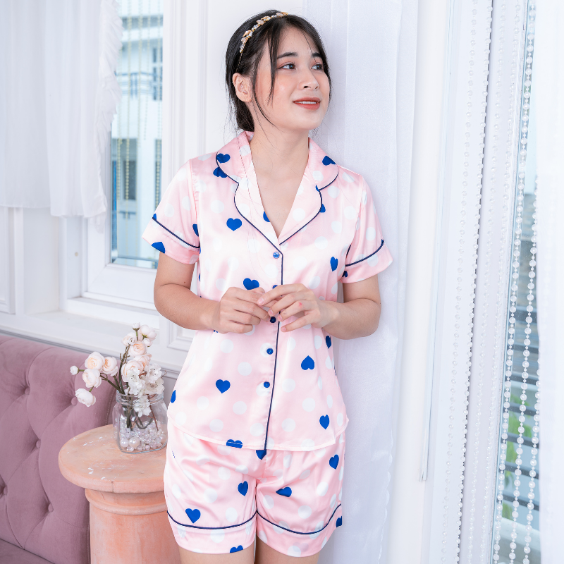Bộ Đồ Pijama Nữ, đồ bộ Mặc Nhà Quần đùi tay cộc VILADY B152 Chất liệu Lụa Pháp cao cấp Họa tiết Tim Bi Màu Hồng cam