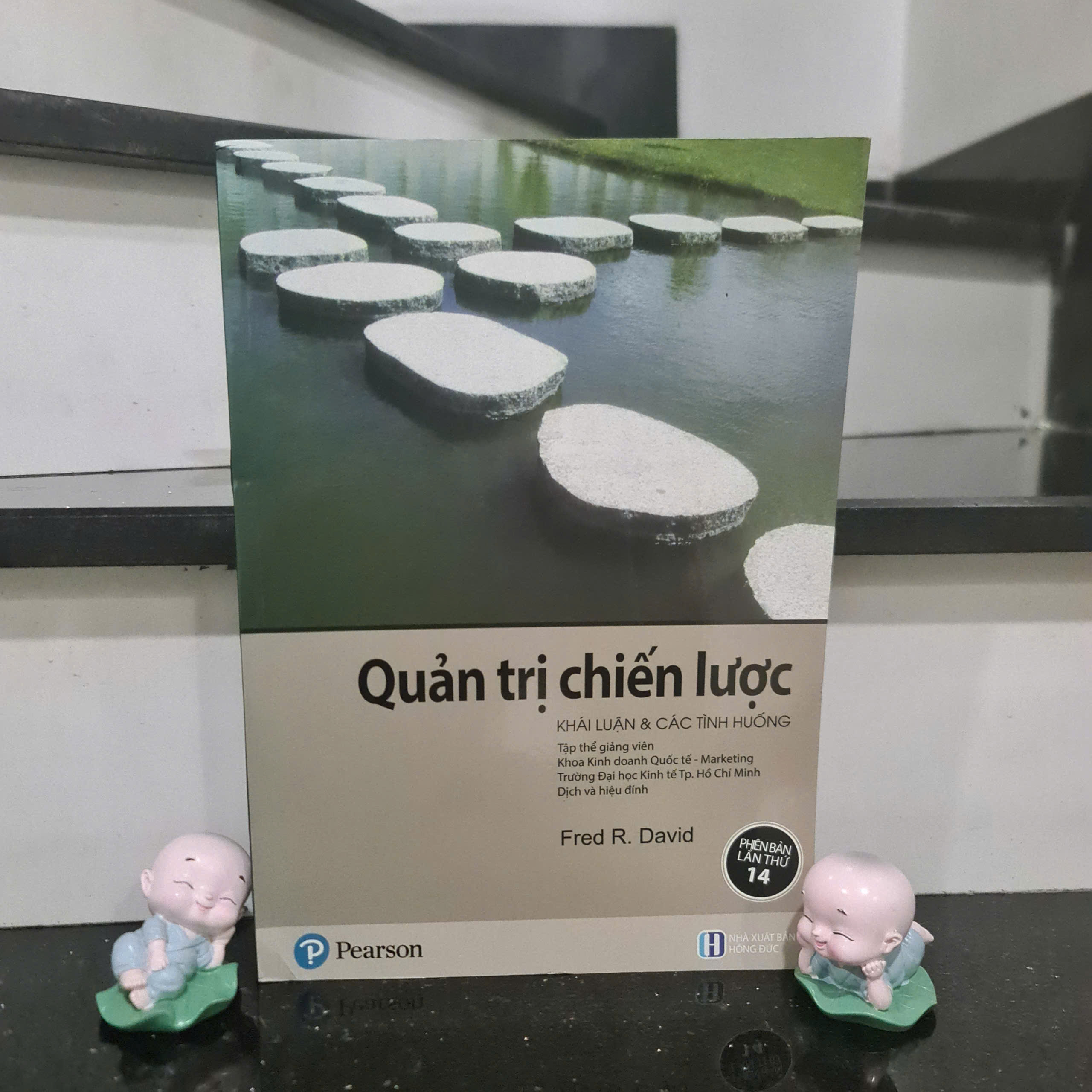 Quản Trị Chiến Lược - Khải Luận &amp; Các Tình Huống Trong Doanh Nghiệp Tái Bản