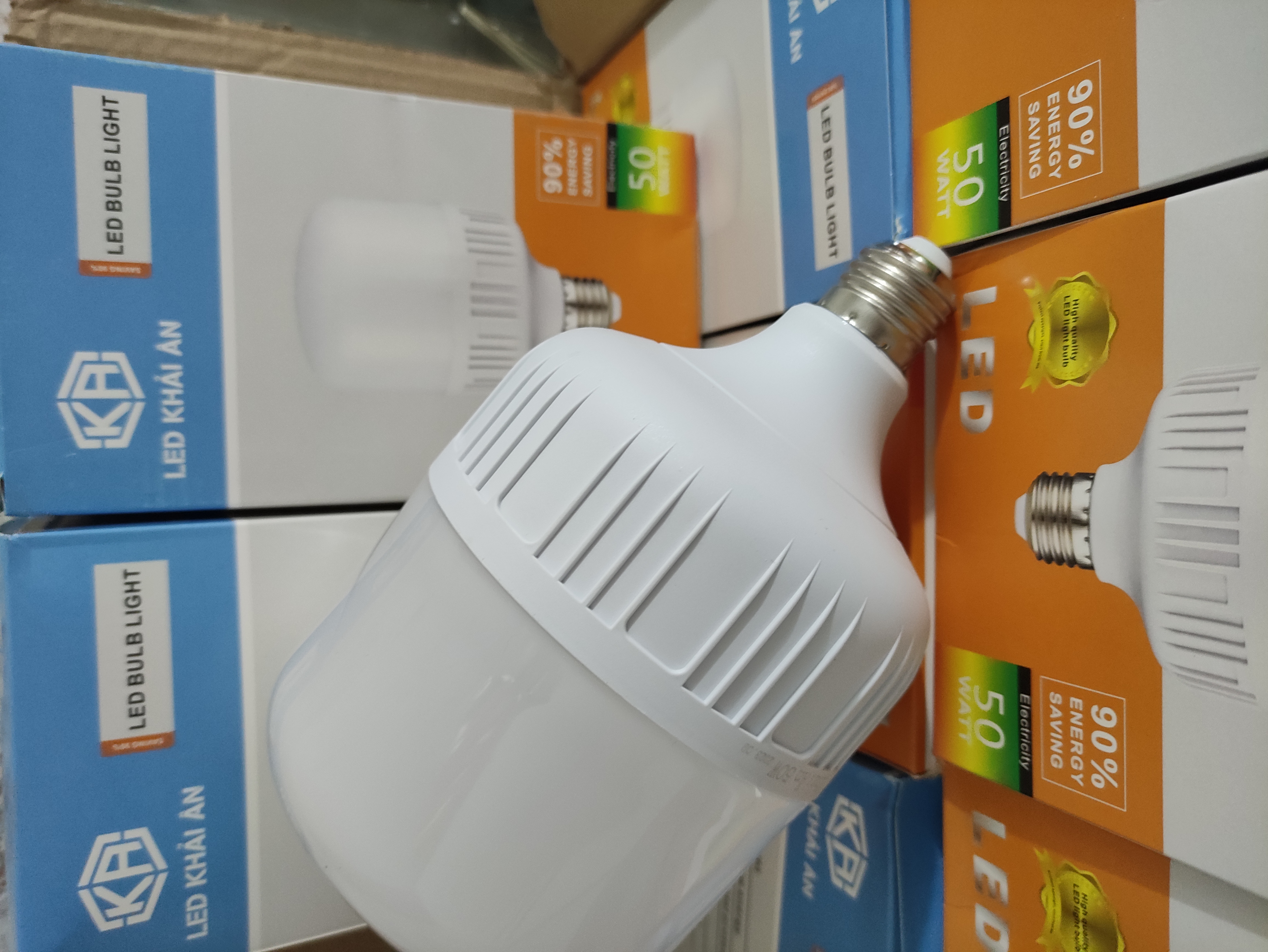 Bộ 3 bóng đèn Led  50w KA Siêu sáng siêu bền.