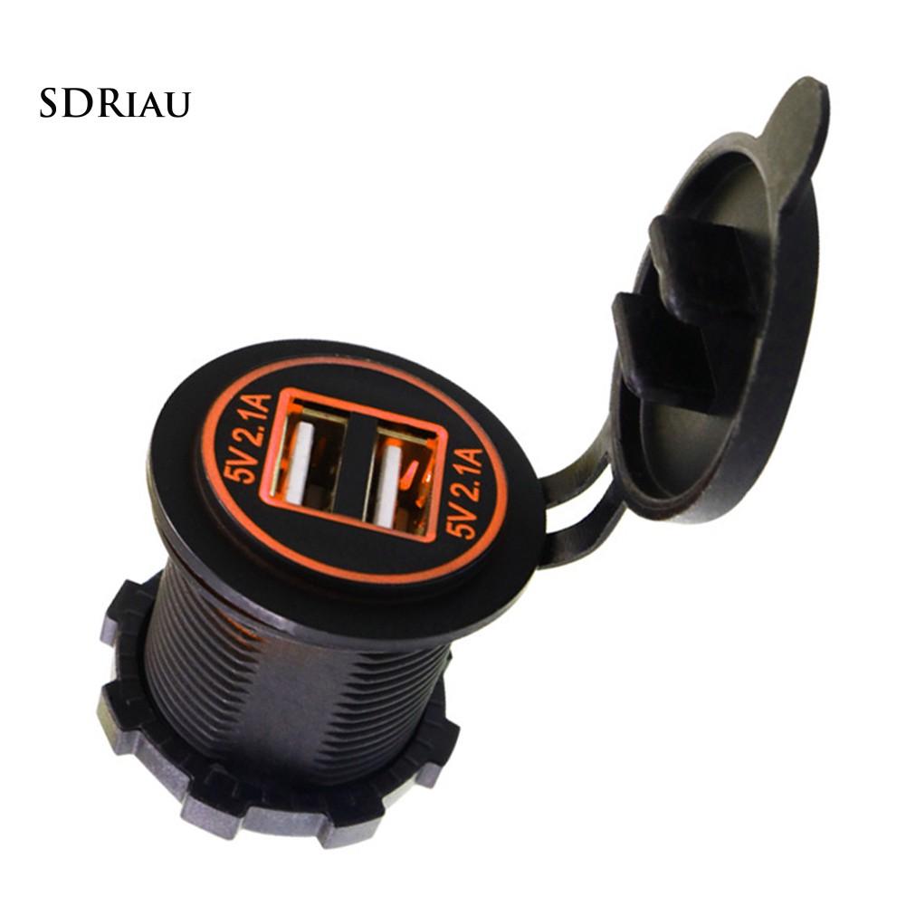 Củ sạc 2 cổng tích hợp màn hình LED 5V 2.1A cho xe hơi